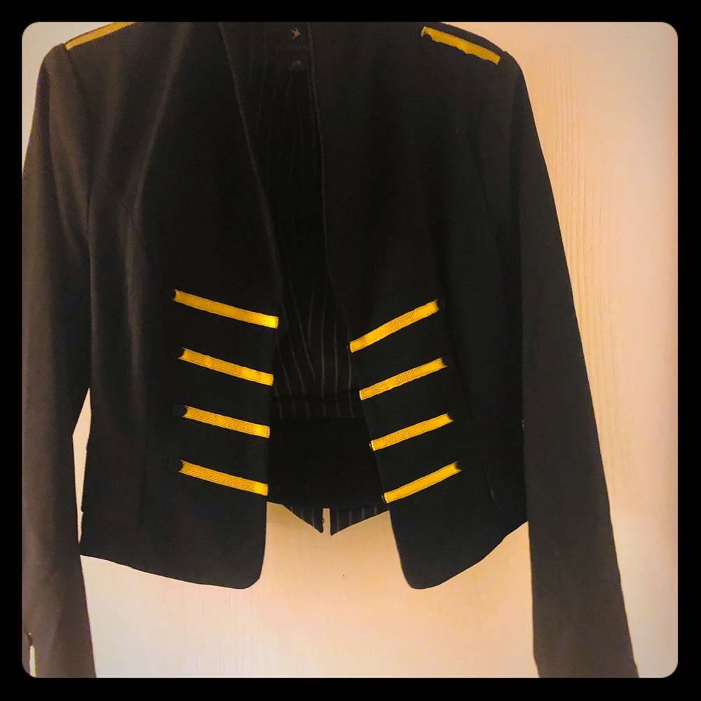 Black gold straps blazer slim fit has hook closure
